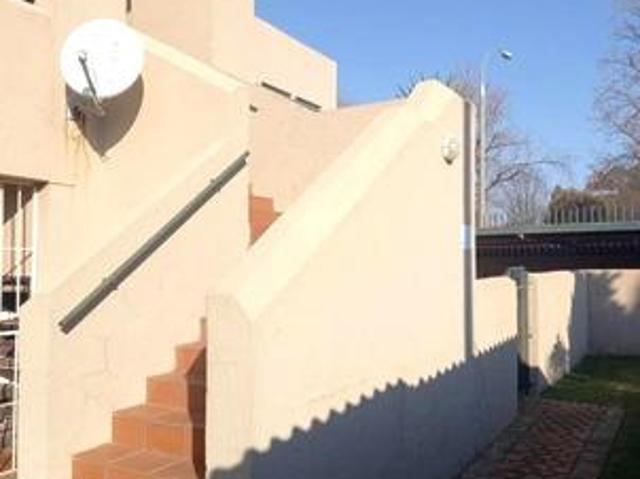 Apartment for sale in Nooitgedacht, Gauteng