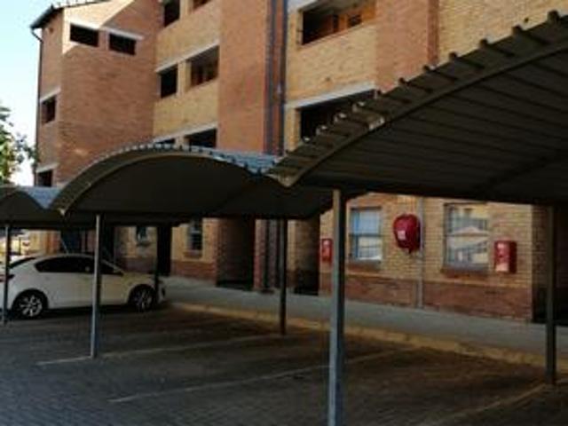 Apartment for sale in Heuweloord, Centurion