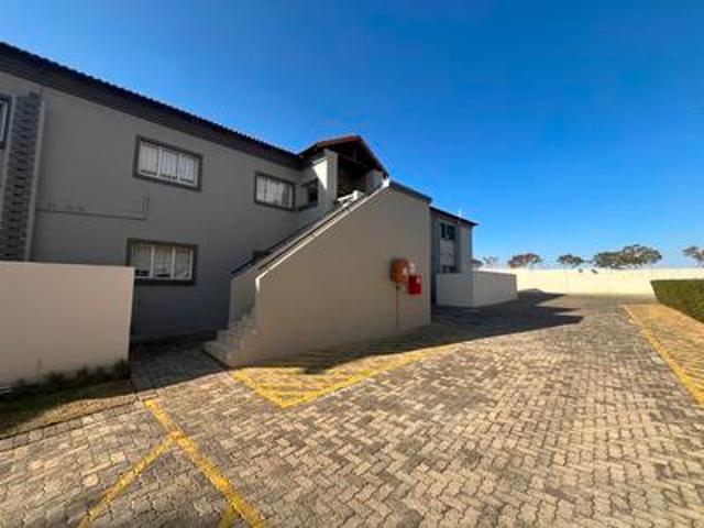 Apartment for sale in Tembisa, Gauteng