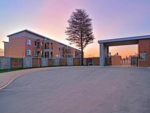 Apartment for sale in Nooitgedacht, Gauteng