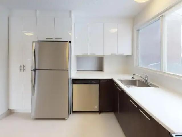 Apartment for rent in Beacon Hill South, Ottawa
