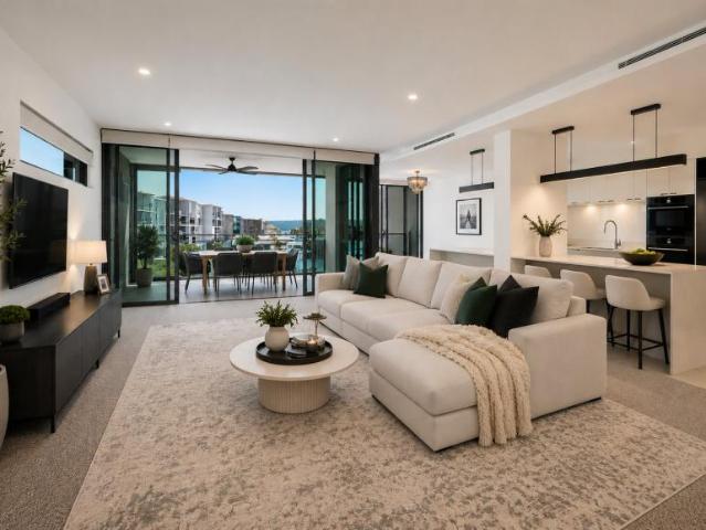Apartment for sale in Paradise Point, Gold Coast City