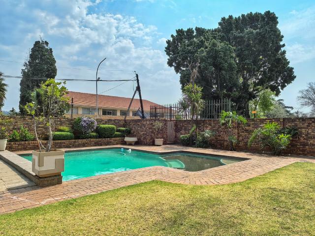 Apartment for rent in Vosloorus, Gauteng