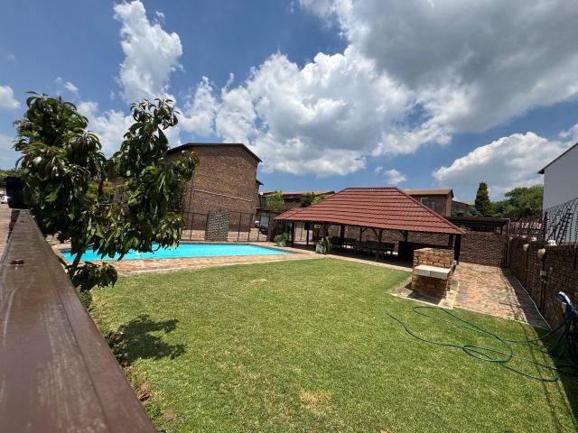 Apartment for rent in North & Sandton, Randburg