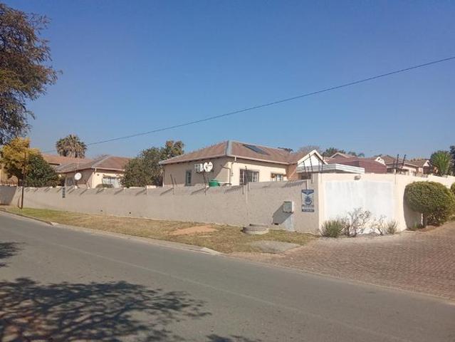 Apartment for rent in Randburg, Gauteng
