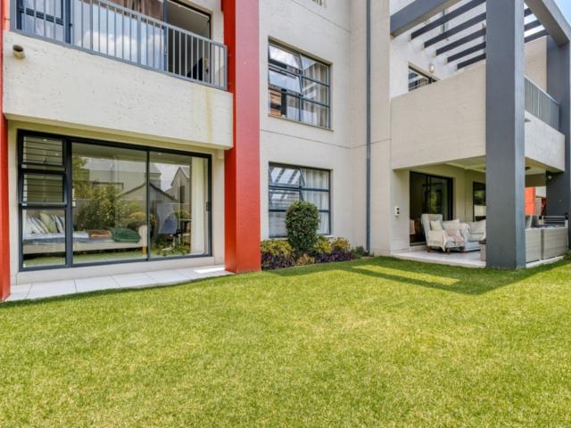Apartment for rent in Paulshof, Alexandra
