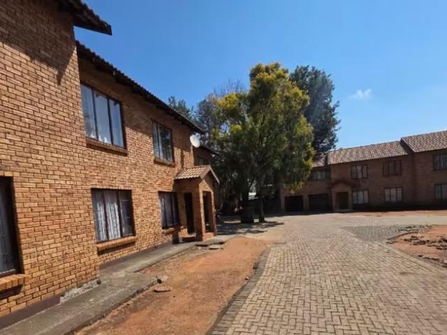 Apartment for sale in Rustenburg, Rustenburg Local Municipality