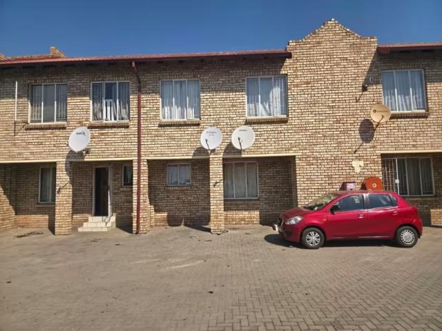 Apartment for sale in Rustenburg, Rustenburg Local Municipality