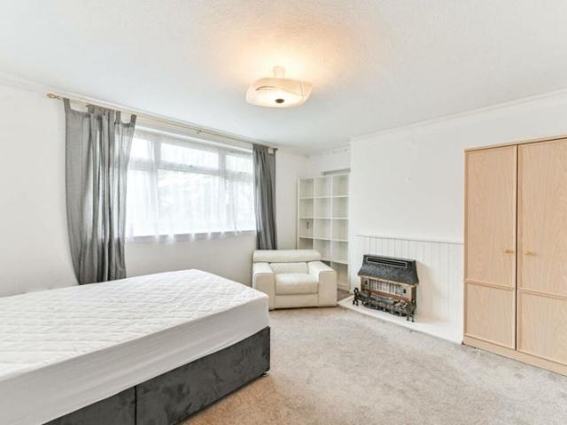 Apartment for rent in Streatham Hill, Greater London
