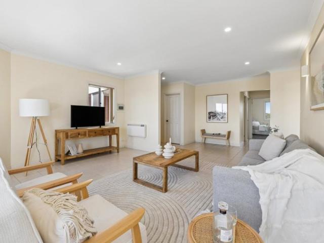 Apartment for sale in Seaford, Melbourne