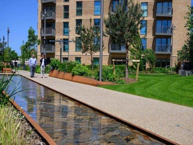 Apartment for sale in Slough
