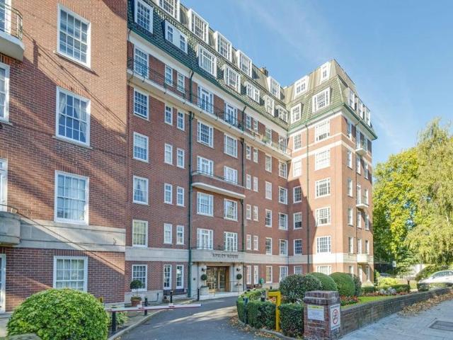 Apartment for sale in City of Westminster, Greater London