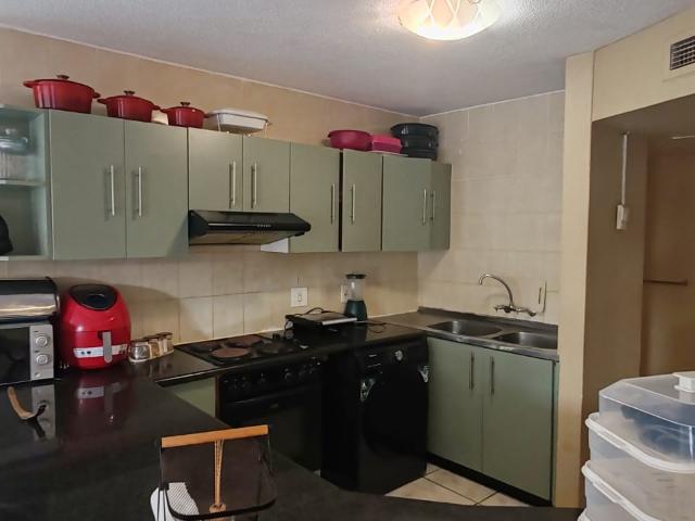 Apartment for rent in Kingsburgh, Kwazulu-natal