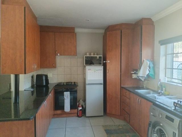 Apartment for rent in Waterkloof, Gauteng