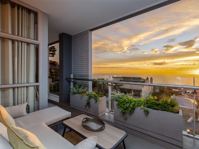 Apartment for rent in Camps Bay, Cape Town
