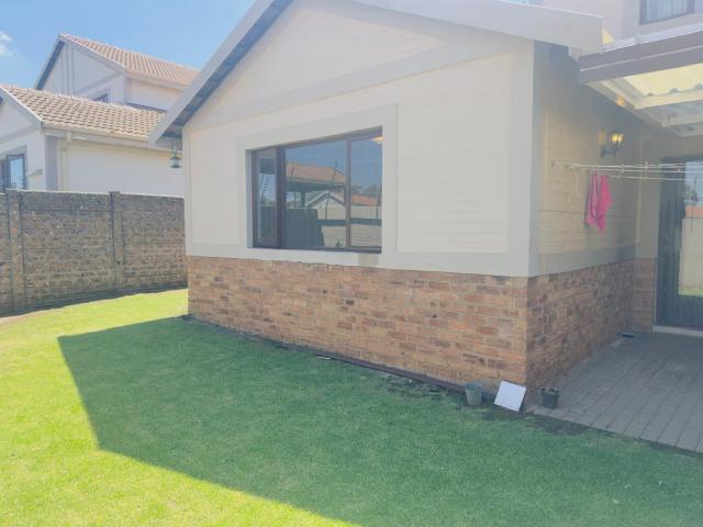 Apartment for rent in Carlswald, Midrand