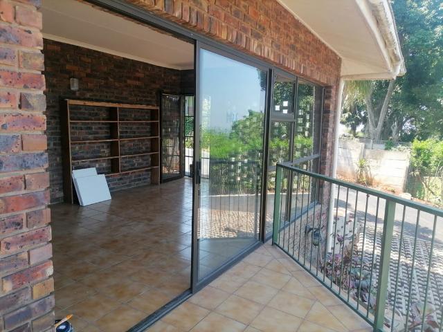 Apartment for rent in Dawncliffe, Queensburgh