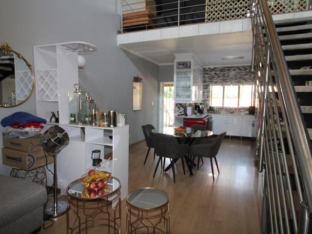 Apartment for rent in Douglasdale, Randburg