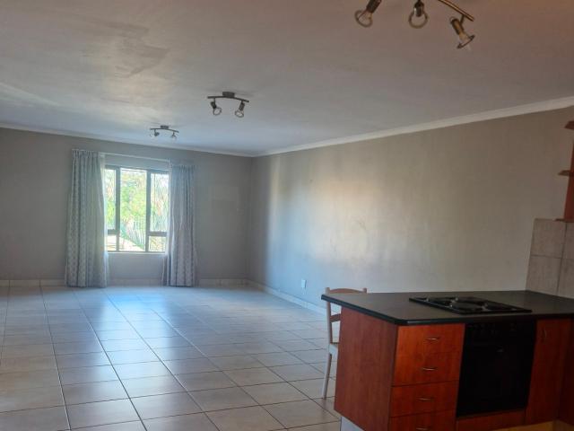 Apartment for rent in Queensburgh, Kwazulu-natal