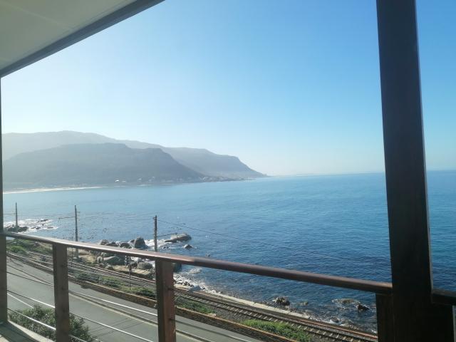 Apartment for rent in Fish Hoek, Western Cape