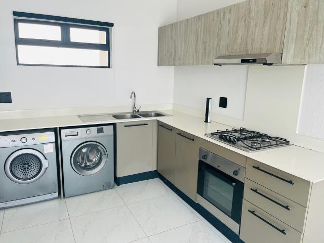 Apartment for rent in Fourways, Randburg
