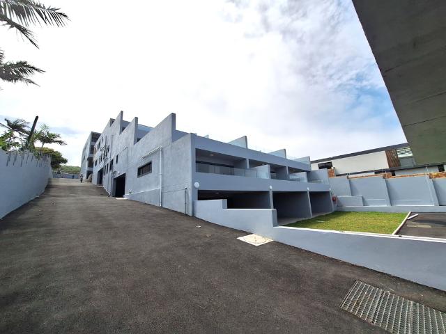 Apartment for rent in La Mercy, Kwazulu-natal