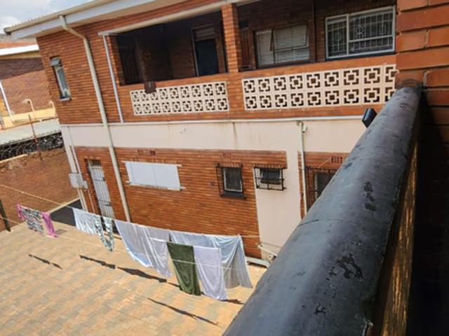 Apartment for rent in Lenasia, Gauteng