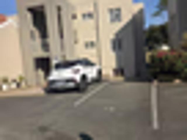 Apartment for rent in Queensburgh, Kwazulu-natal