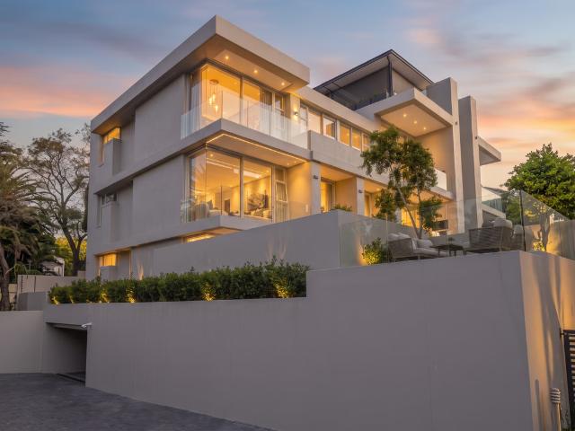 Apartment for rent in Melrose, Rosebank