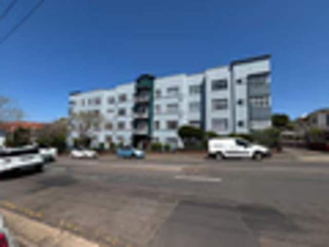 Apartment for rent in Seaview, Kwazulu-natal