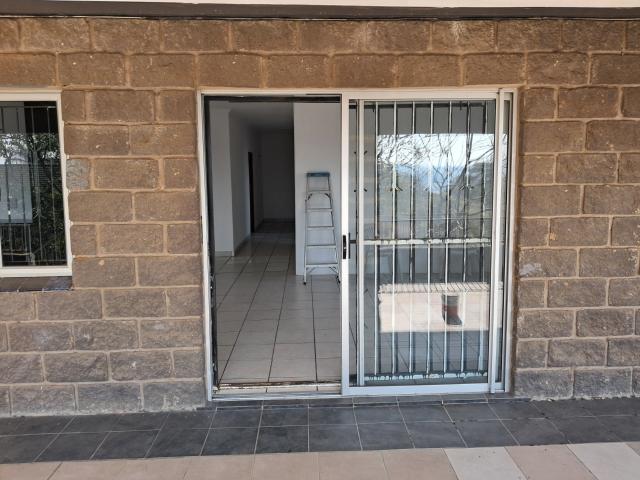 Apartment for rent in Mount Moreland, Kwazulu-natal