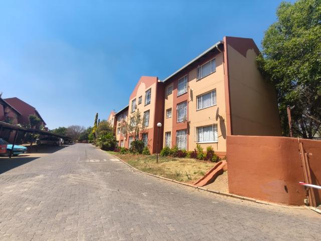 Apartment for rent in Nooitgedacht, Gauteng