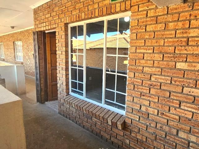 Apartment for rent in Tlhabane, North West