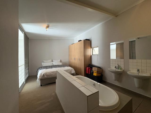 Apartment for rent in Cape Town Ward 57, Cape Town