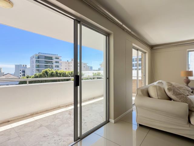 Apartment for rent in Cape Town Ward 54, Cape Town