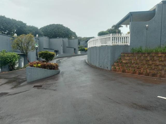 Apartment for rent in Sunningdale, eThekwini Metropolitan Municipality
