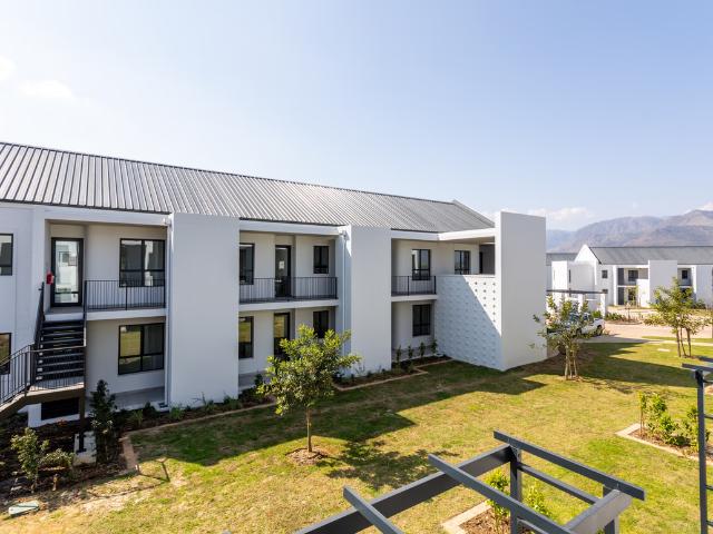 Apartment for rent in Onverwacht, Western Cape
