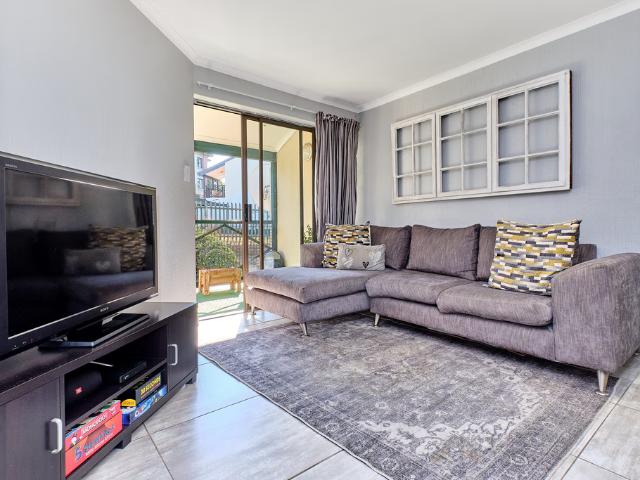 Apartment for rent in Victory Park, Rosebank