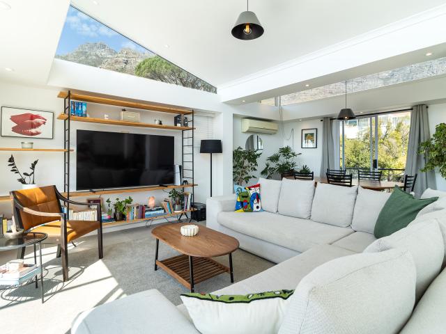 Apartment for rent in Cape Town Ward 77, Cape Town