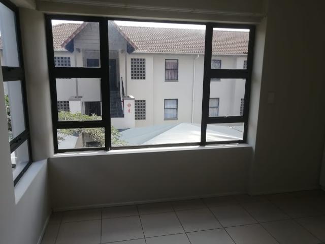 Apartment for rent in Seaview, Kwazulu-natal
