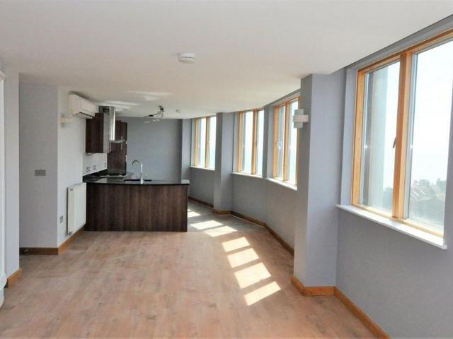 Apartment for rent in Central, Heathlands