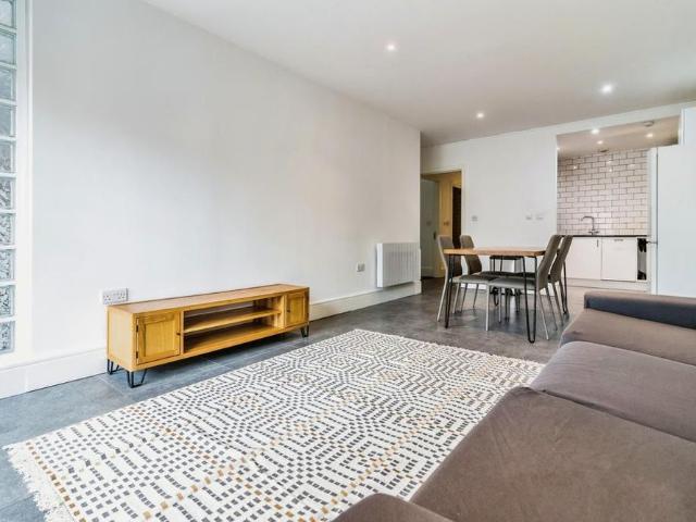 Apartment for rent in City Centre, Georgia