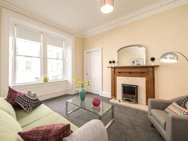 Apartment for rent in Southside, Scotland