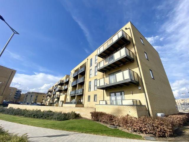 Flat for rent in London Borough of Barking and Dagenham, Greater London
