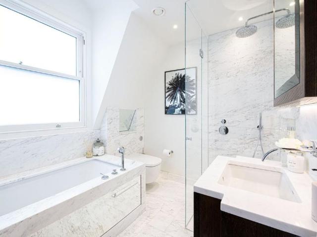 Apartment for rent in South Kensington, Greater London
