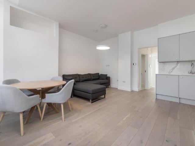 Flat for rent in Holborn, Isle Of Man
