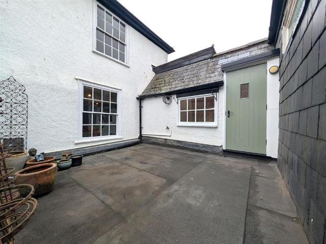 Flat for rent in The Mount, South Hams