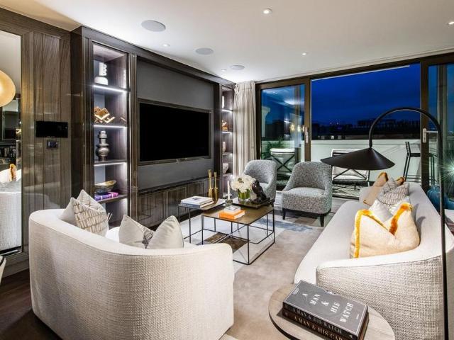 Apartment for rent in South Kensington, Greater London