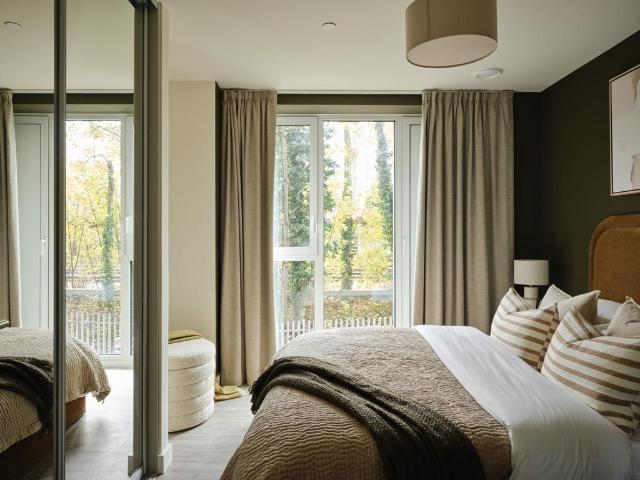 Flat for rent in Loxford, Greater London