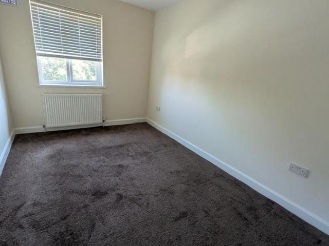 Apartment for rent in Lapal, West Midlands